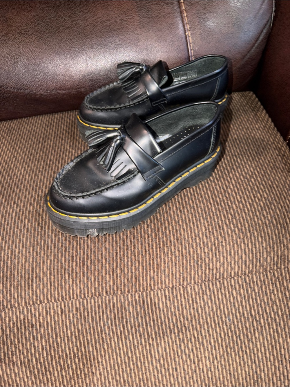 Dr. Martens Adrian Quad